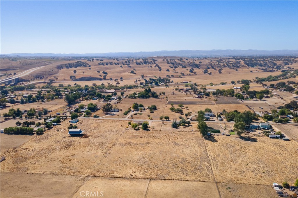 320 Grace, Paso Robles, CA 93446