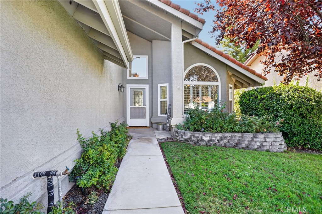 928 Saint Ann, Paso Robles, CA 93446