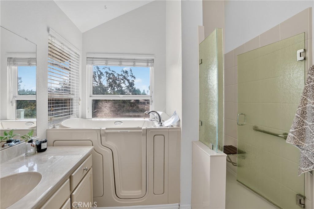928 Saint Ann, Paso Robles, CA 93446
