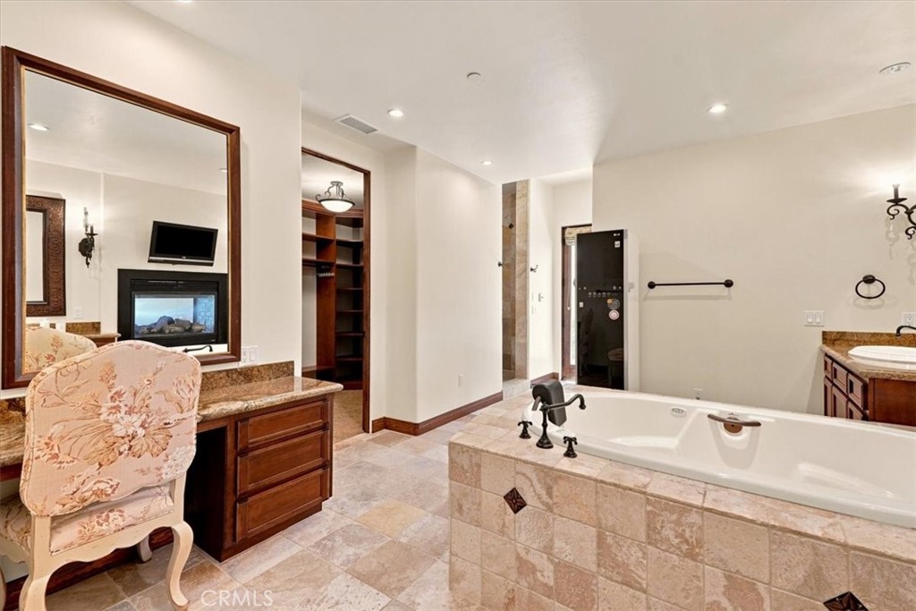 1690 Burnt Rock, Templeton, CA 93465
