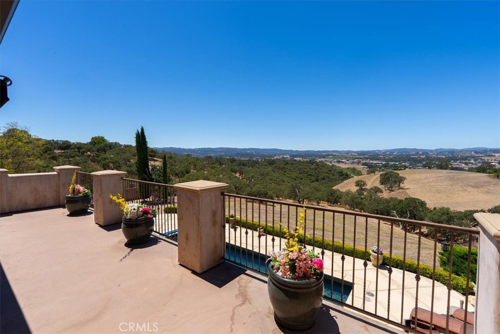 1690 Burnt Rock, Templeton, CA 93465