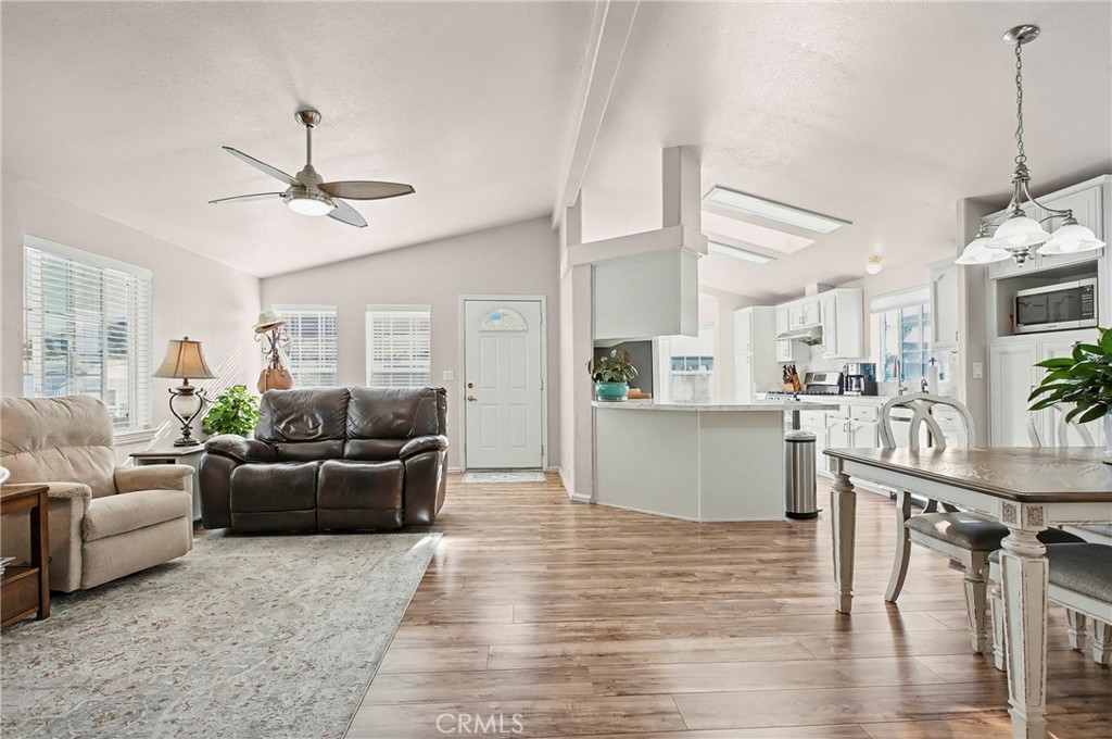 1537 White Pine Dr #48, Morro Bay, CA 93442