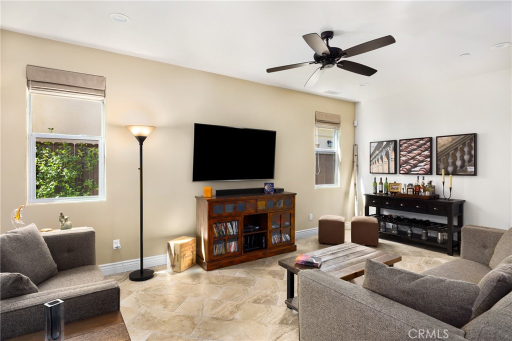 275 Waterfall Rd, Templeton, CA 93465