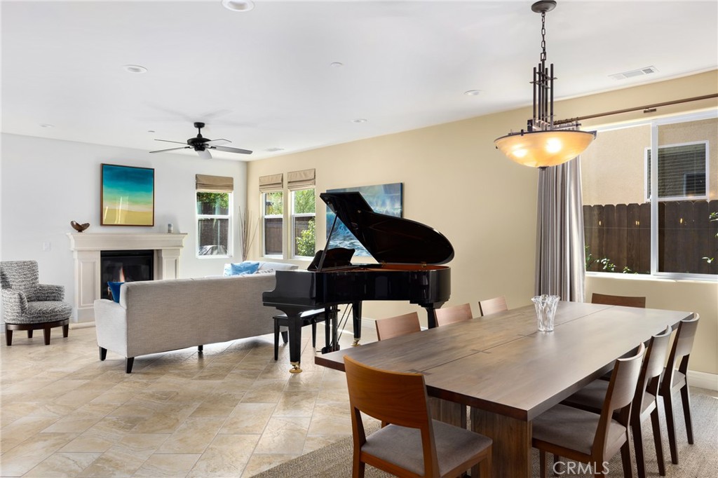 275 Waterfall Rd, Templeton, CA 93465