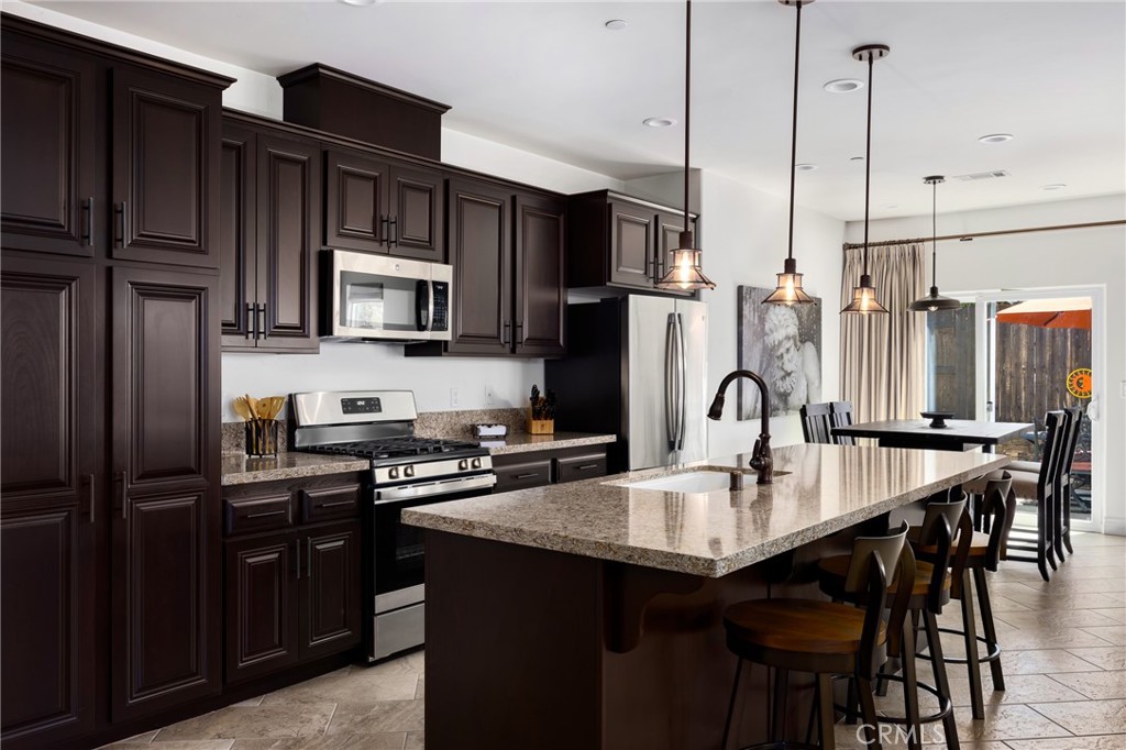 275 Waterfall Rd, Templeton, CA 93465