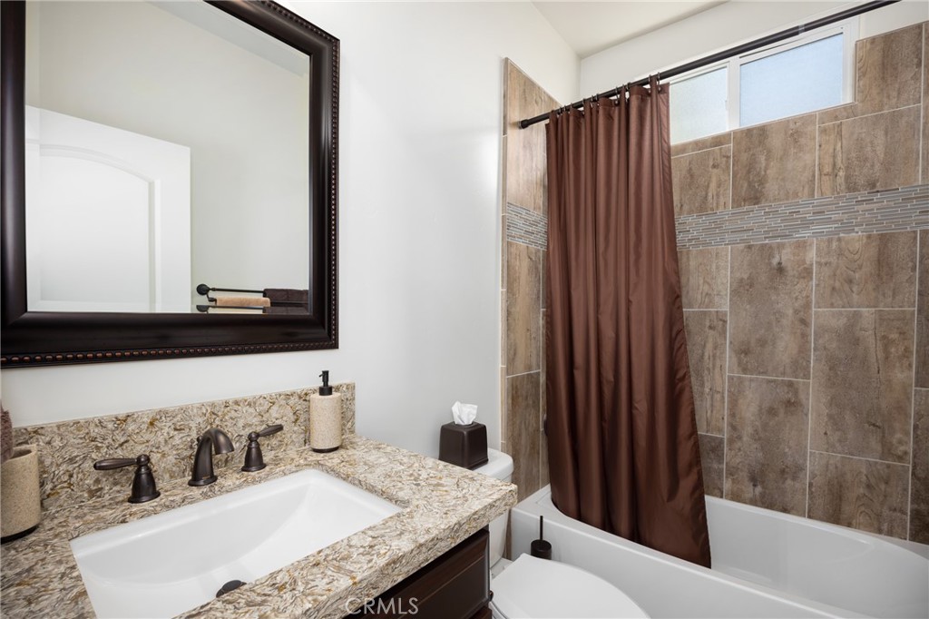 275 Waterfall Rd, Templeton, CA 93465