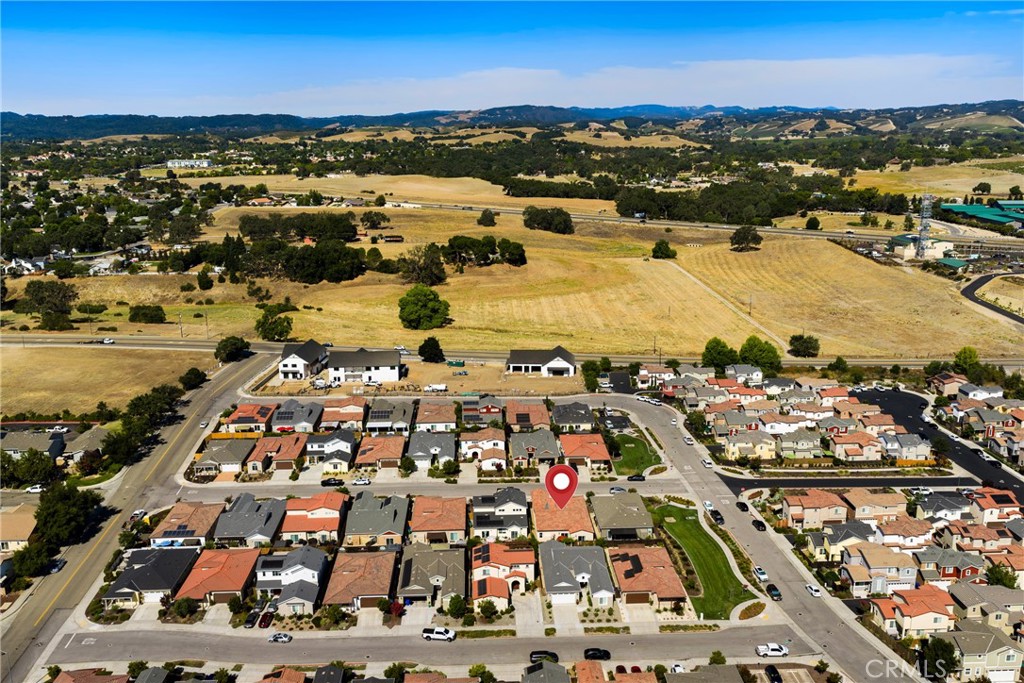 275 Waterfall Rd, Templeton, CA 93465