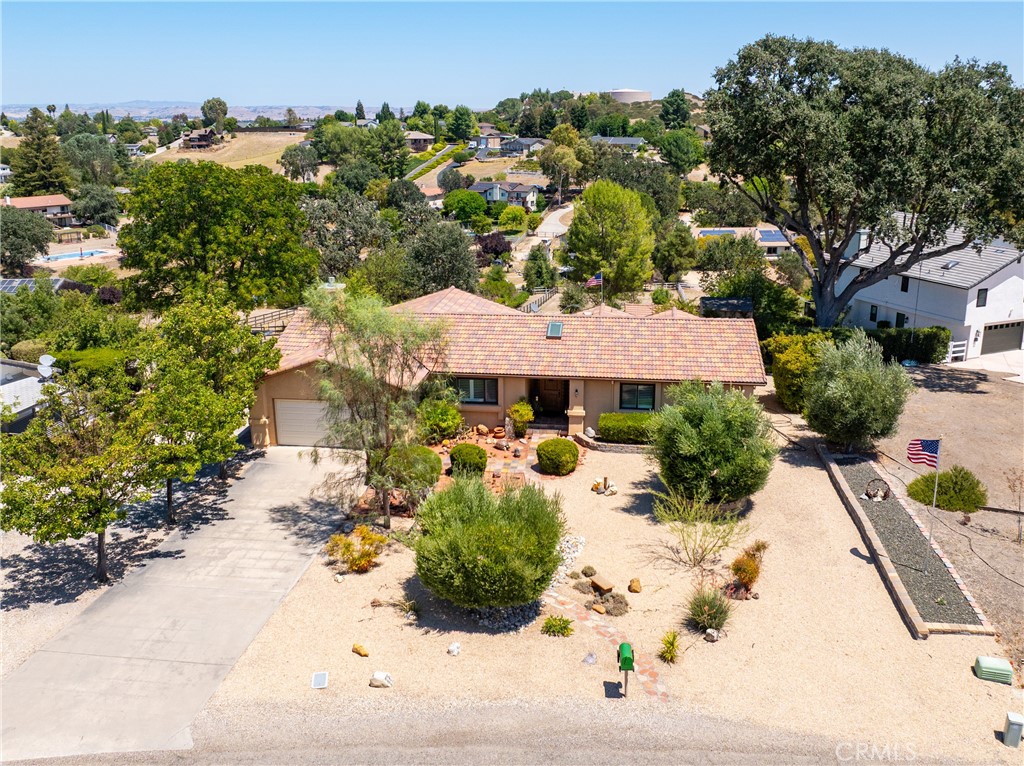 738 Orchard, Paso Robles, CA 93446