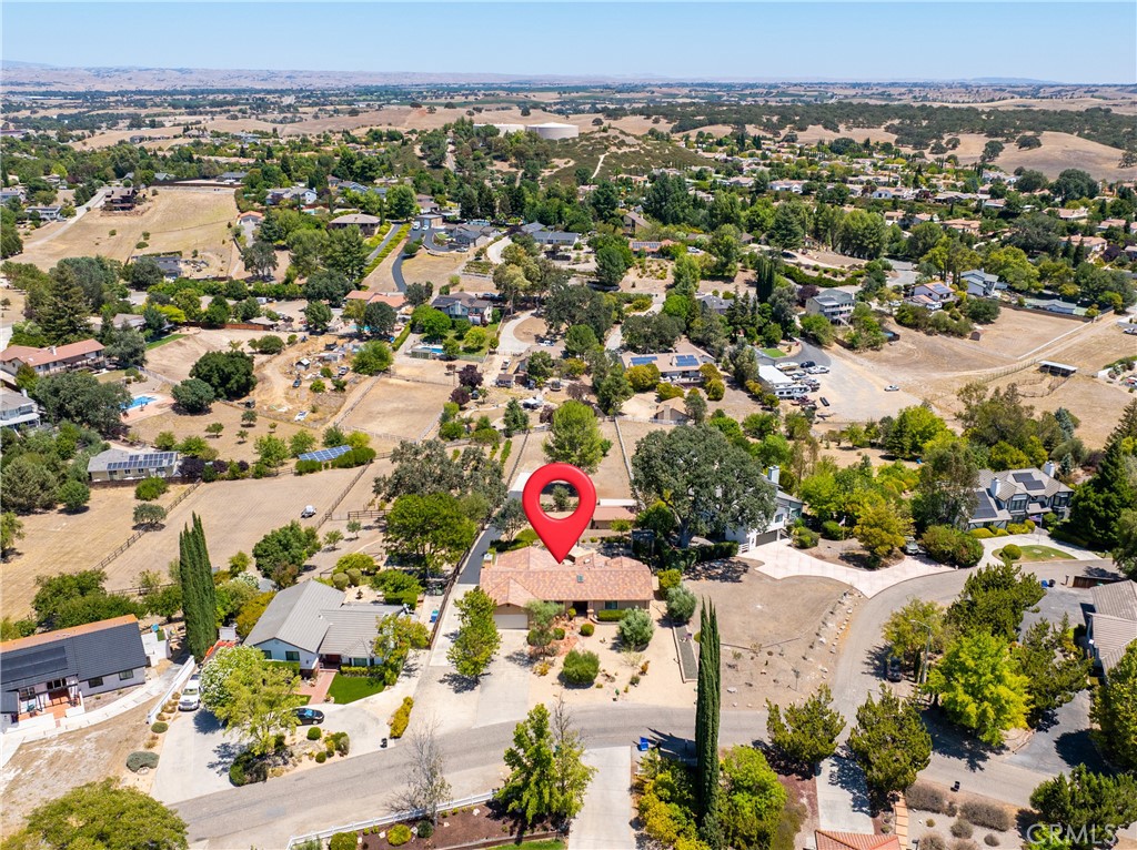 738 Orchard, Paso Robles, CA 93446