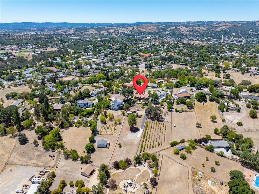 738 Orchard, Paso Robles, CA 93446