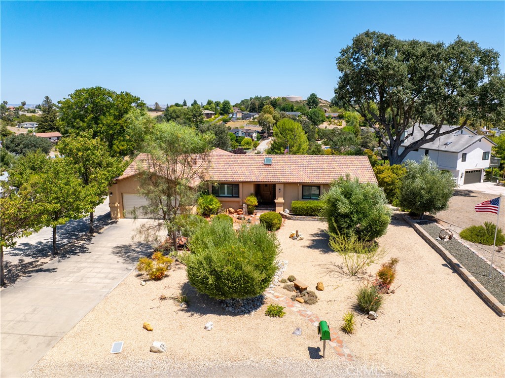 738 Orchard, Paso Robles, CA 93446