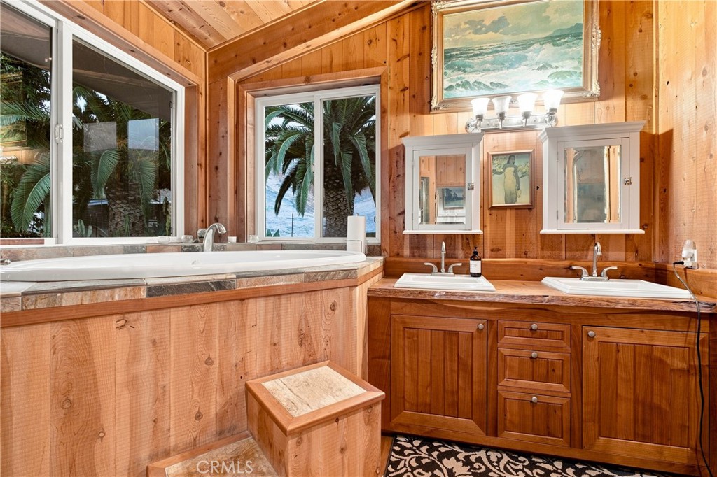 5445 Cabrillo Hwy, Cayucos, CA 93430