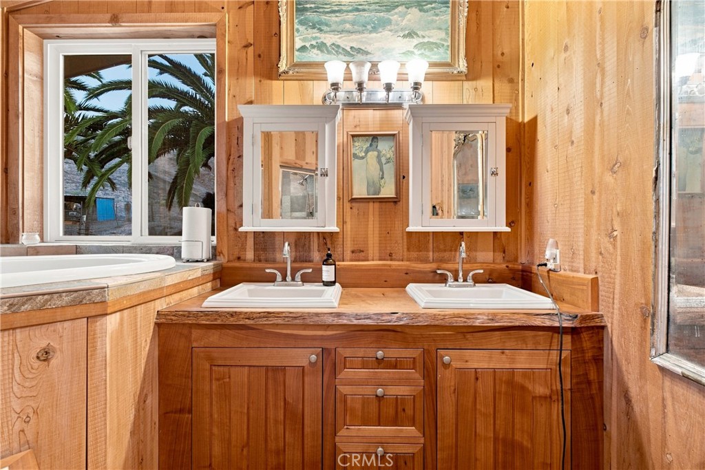 5445 Cabrillo Hwy, Cayucos, CA 93430
