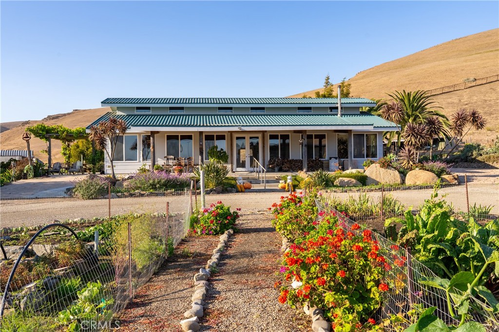 5445 Cabrillo Hwy, Cayucos, CA 93430