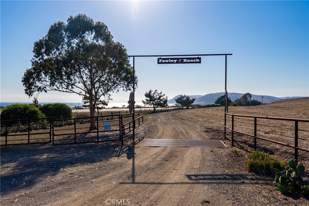 5445 Cabrillo Hwy, Cayucos, CA 93430
