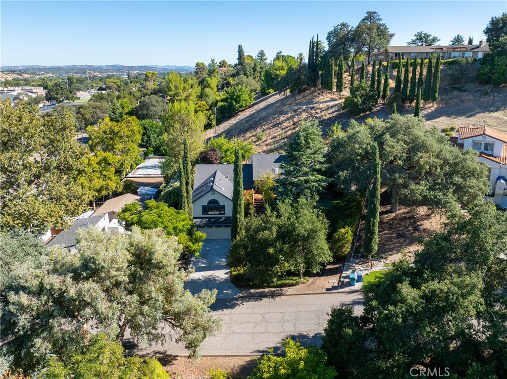 436 28th, Paso Robles, CA 93446
