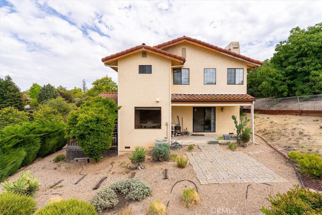 815 Jackson, Paso Robles, CA 93446