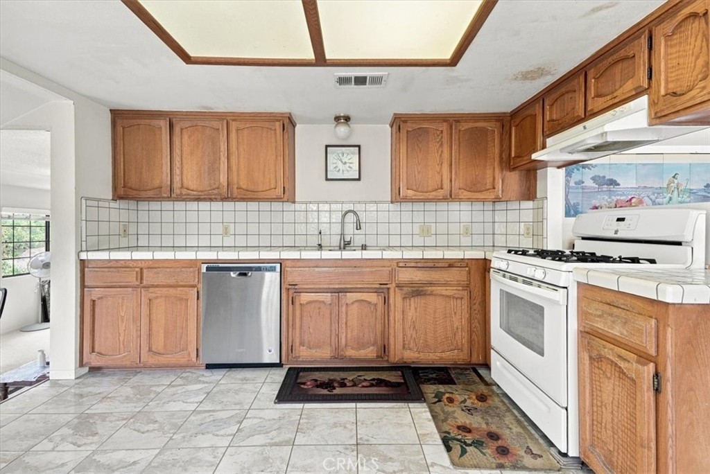 815 Jackson, Paso Robles, CA 93446