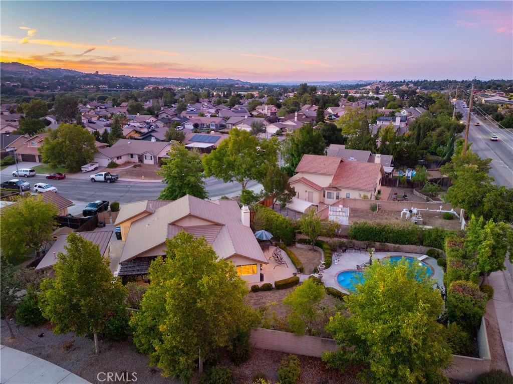 1808 Willowbank, Paso Robles, CA 93446