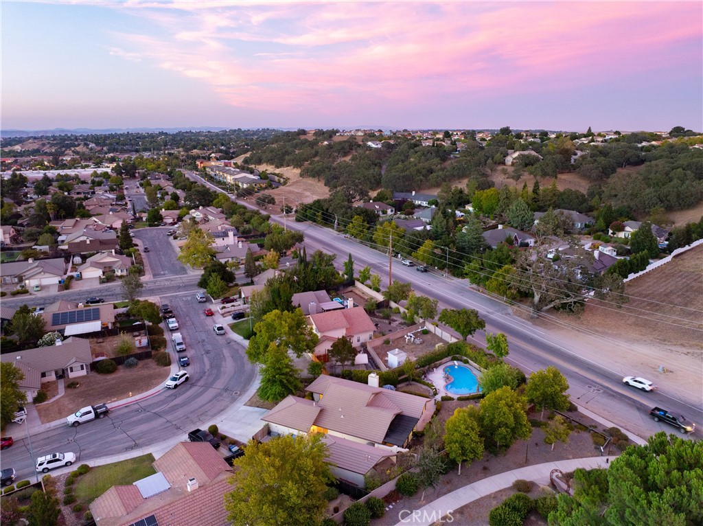 1808 Willowbank, Paso Robles, CA 93446