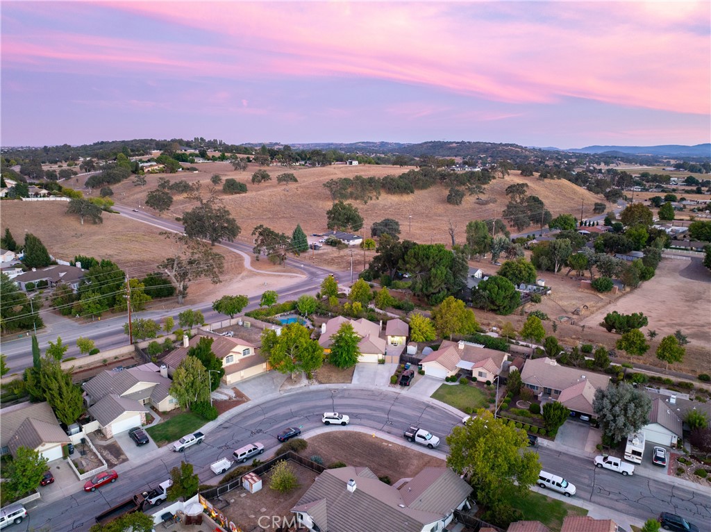 1808 Willowbank, Paso Robles, CA 93446