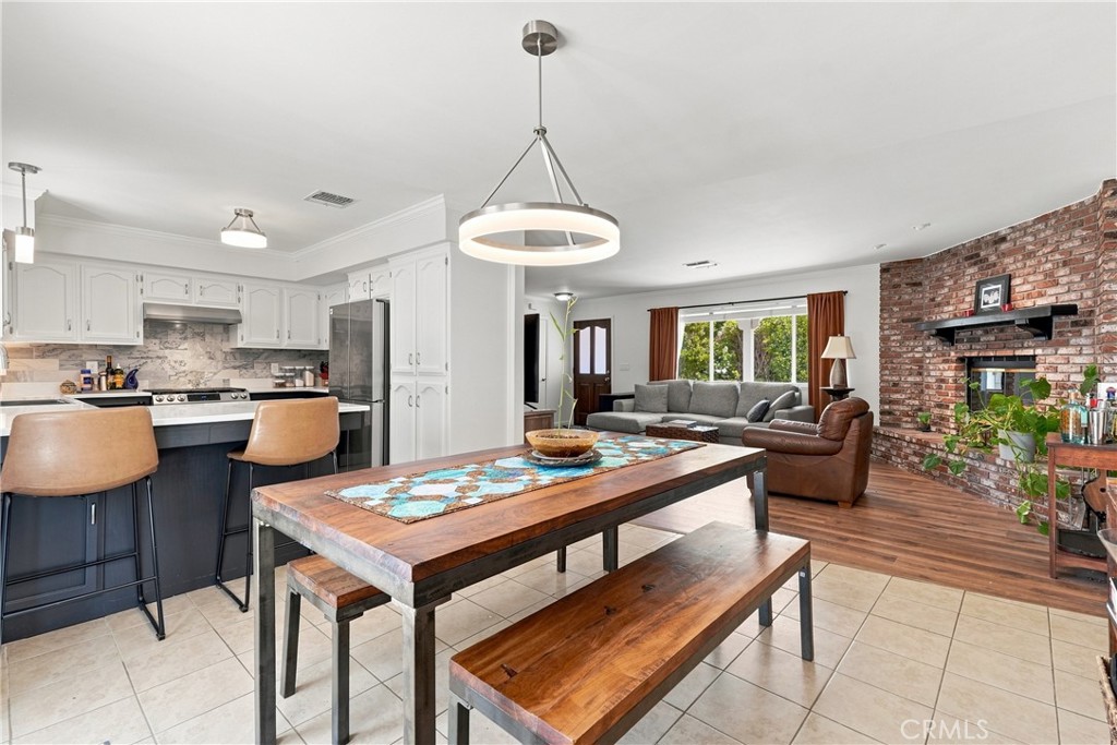 411 Palomino Lane, Paso Robles, CA 93446
