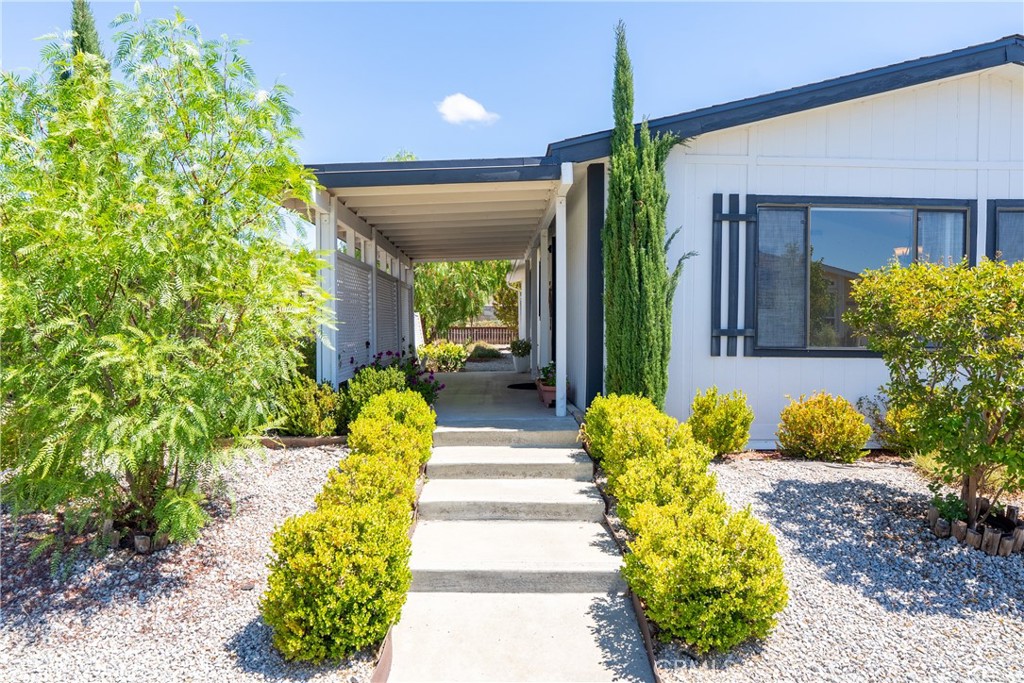 243 Partridge Avenue, Paso Robles, CA 93446