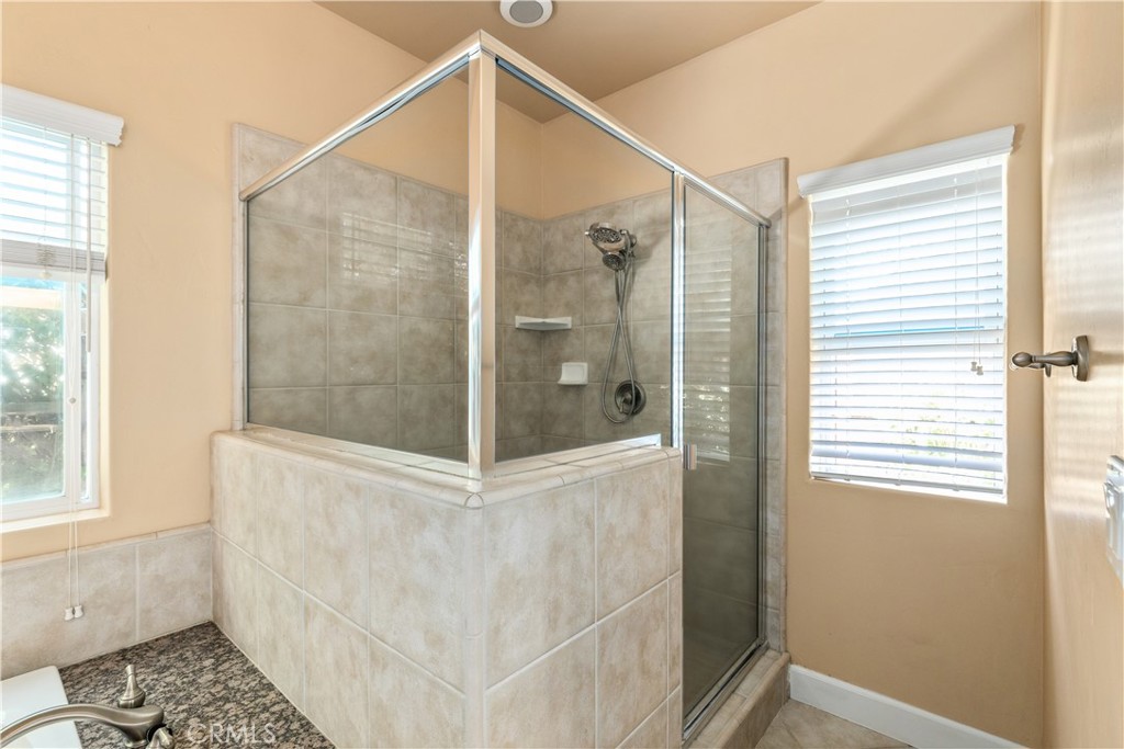 1805 Arciero Way, Paso Robles, CA 93446