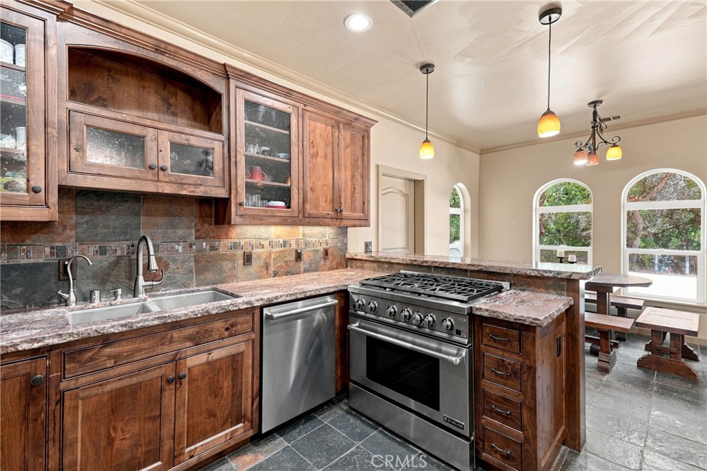 255 Narnia Rd, Paso Robles, CA 93446