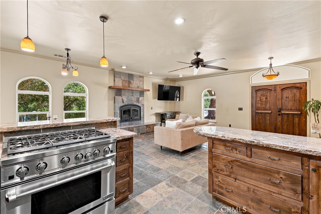 255 Narnia Rd, Paso Robles, CA 93446