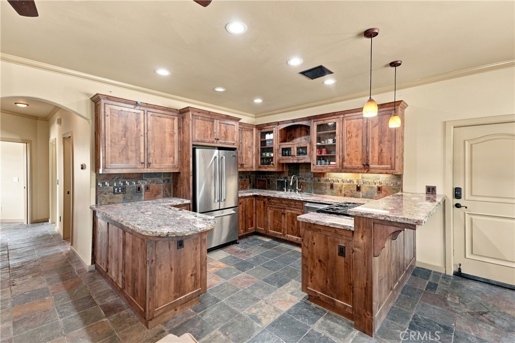 255 Narnia Rd, Paso Robles, CA 93446