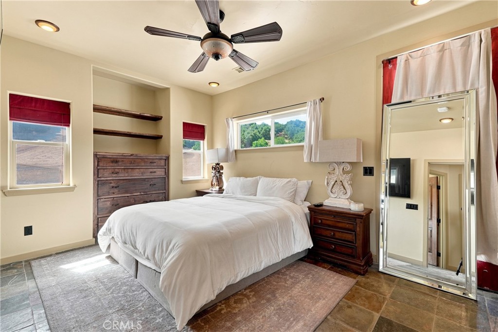 255 Narnia Rd, Paso Robles, CA 93446