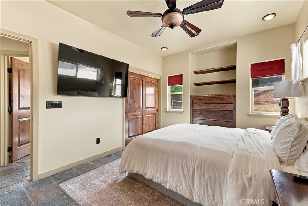 255 Narnia Rd, Paso Robles, CA 93446
