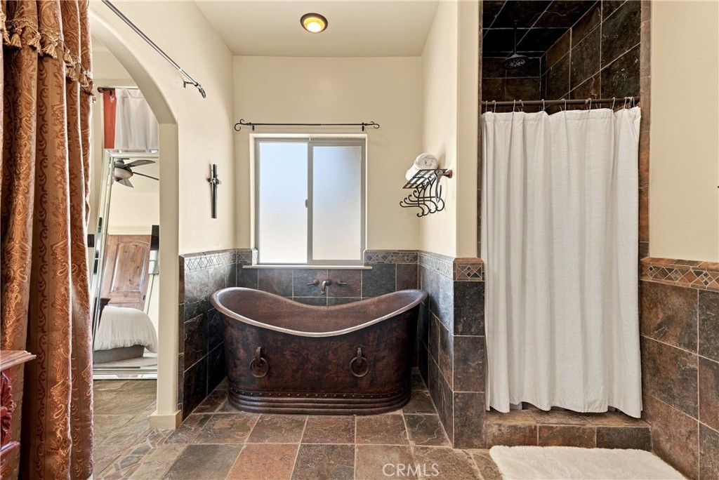 255 Narnia Rd, Paso Robles, CA 93446
