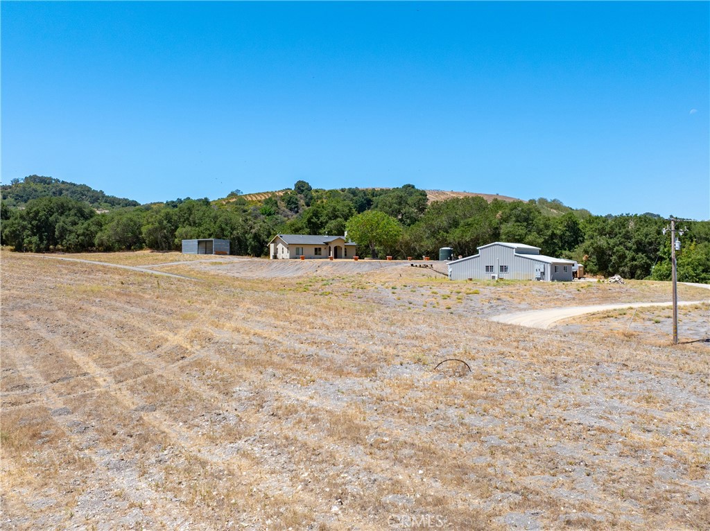 255 Narnia Rd, Paso Robles, CA 93446