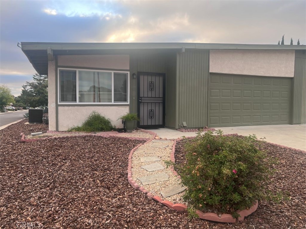1841 Lark Ellen Dr, Paso Robles, CA 93446