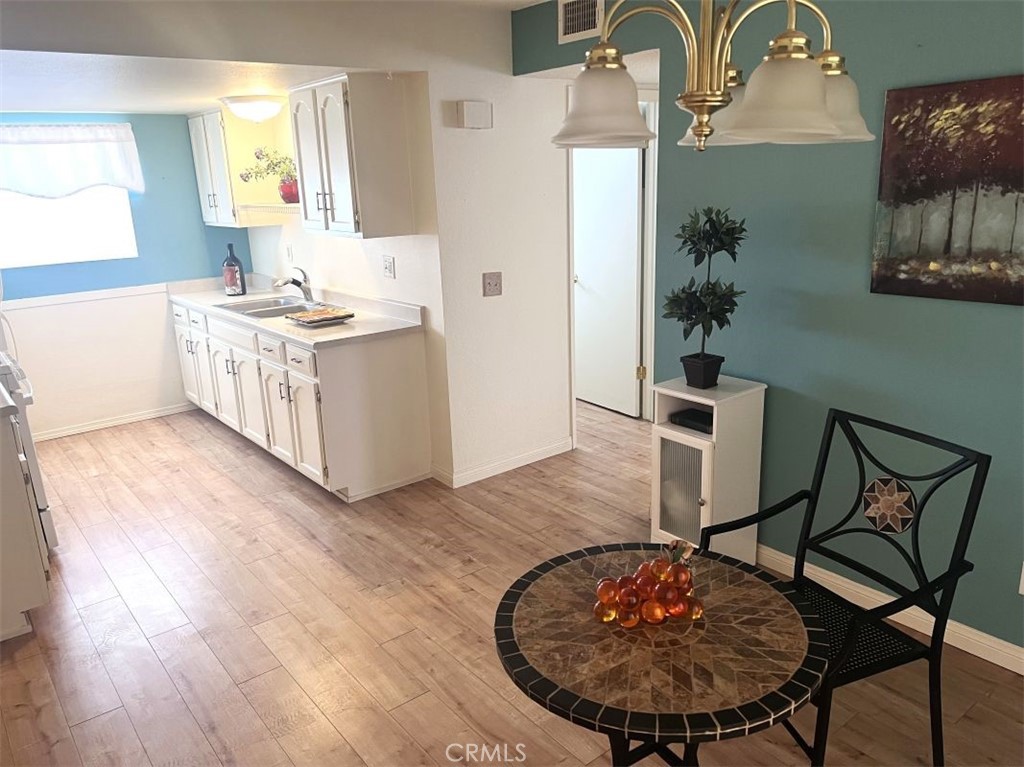 1841 Lark Ellen Dr, Paso Robles, CA 93446