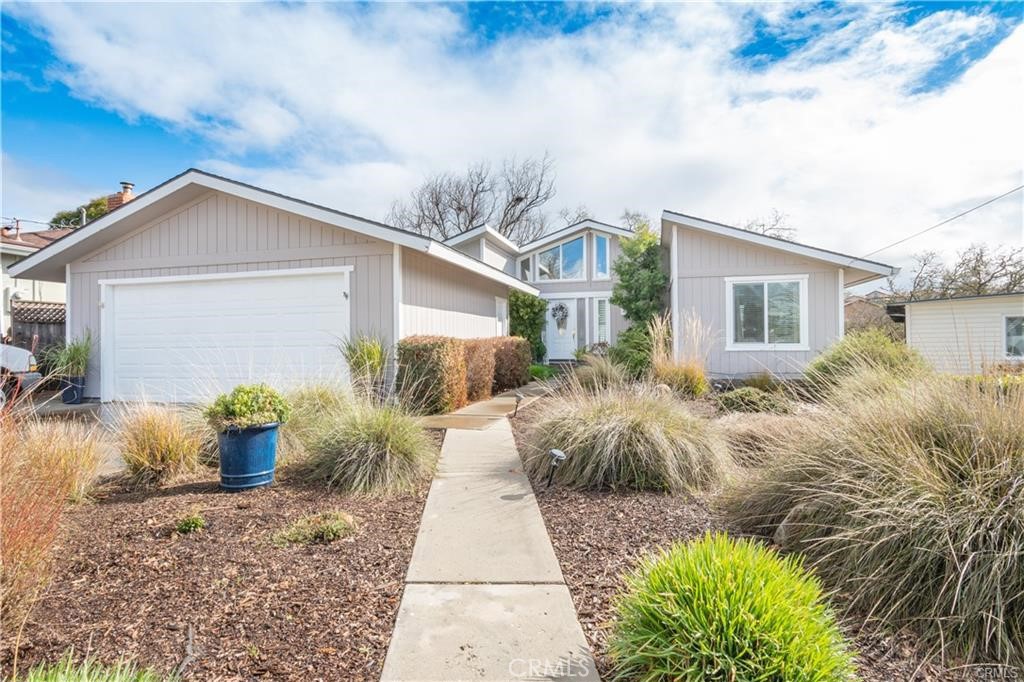 532 Moss Ave., Paso Robles, CA 93446
