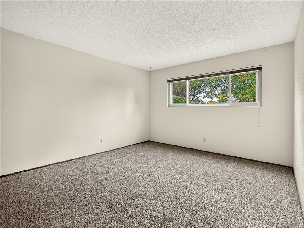 1745 Kings, Paso Robles, CA 93446