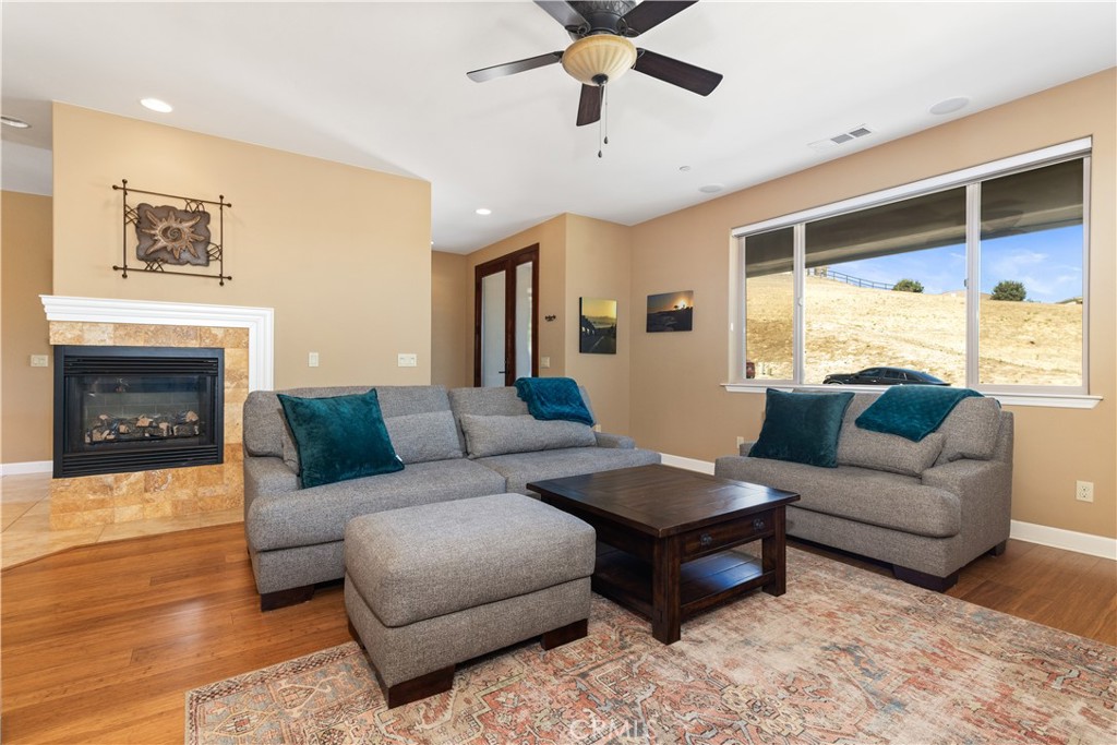 3435 Catalina Pl, Paso Robles, CA 93446
