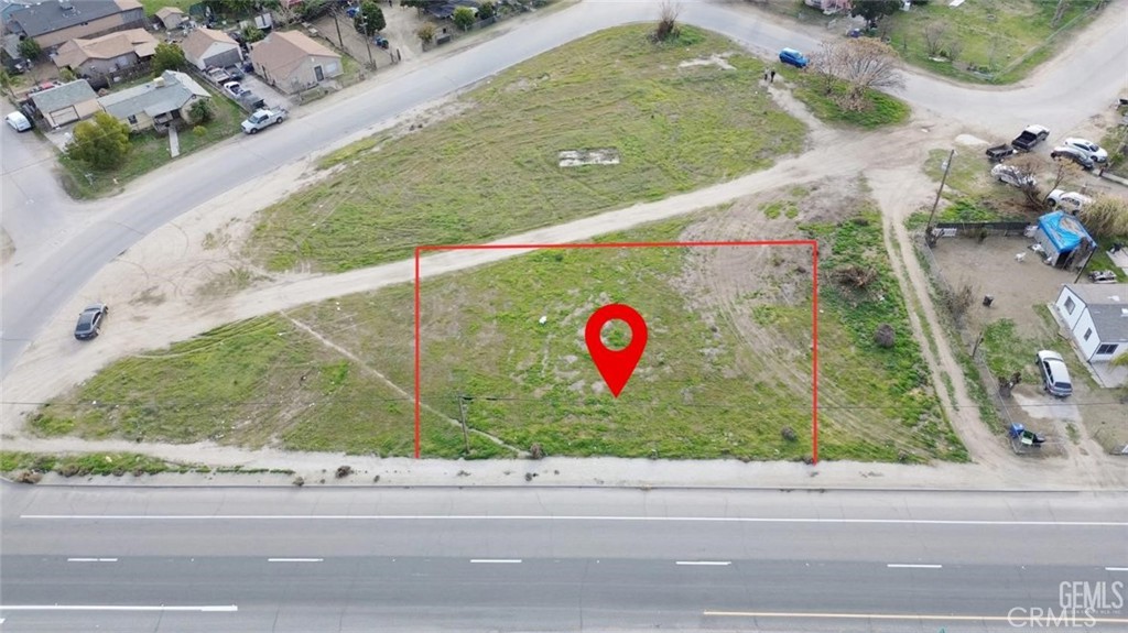 681 Hwy 43, Shafter, CA 93263