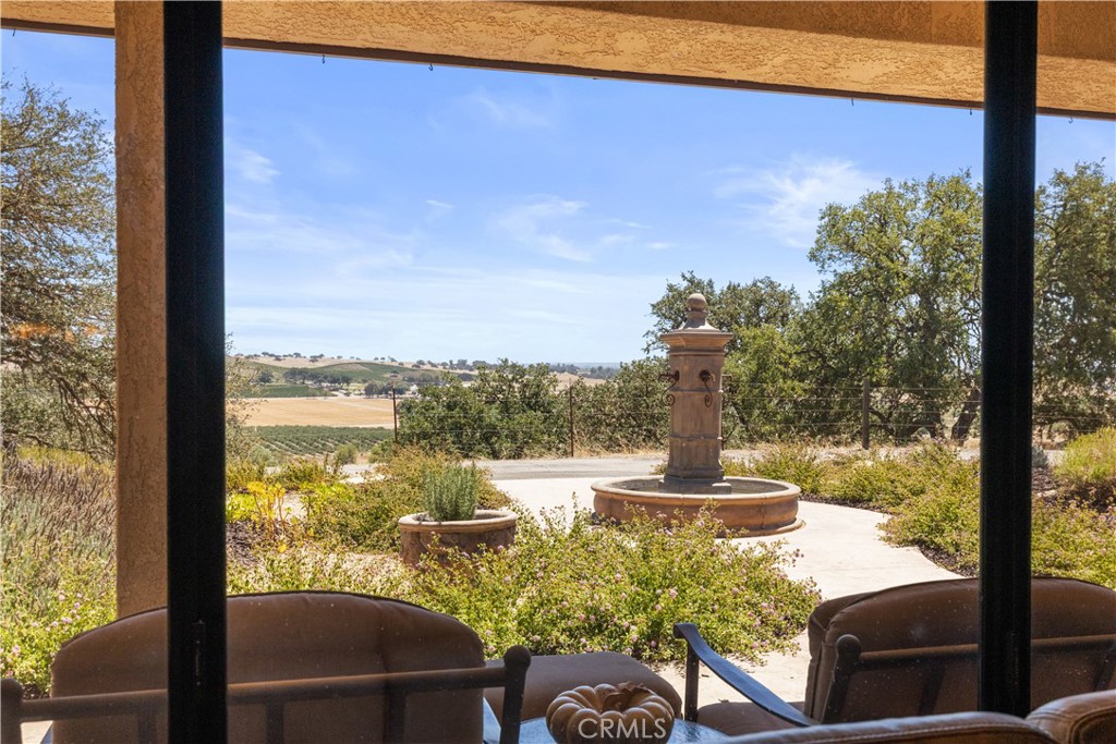 7485 Monterey, Paso Robles, CA 93446