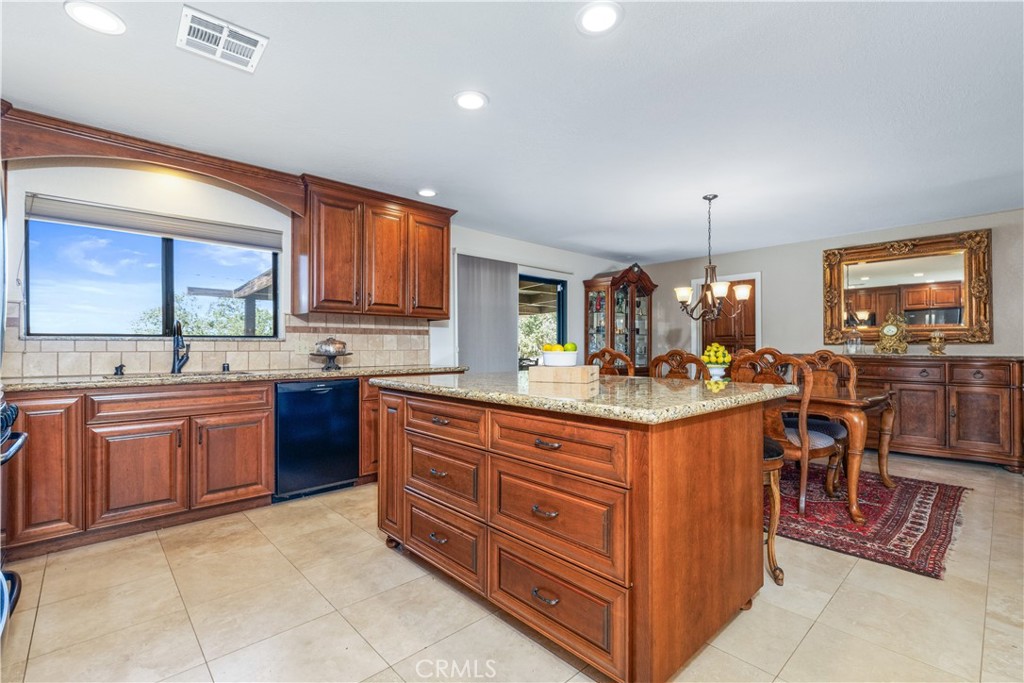 7485 Monterey, Paso Robles, CA 93446