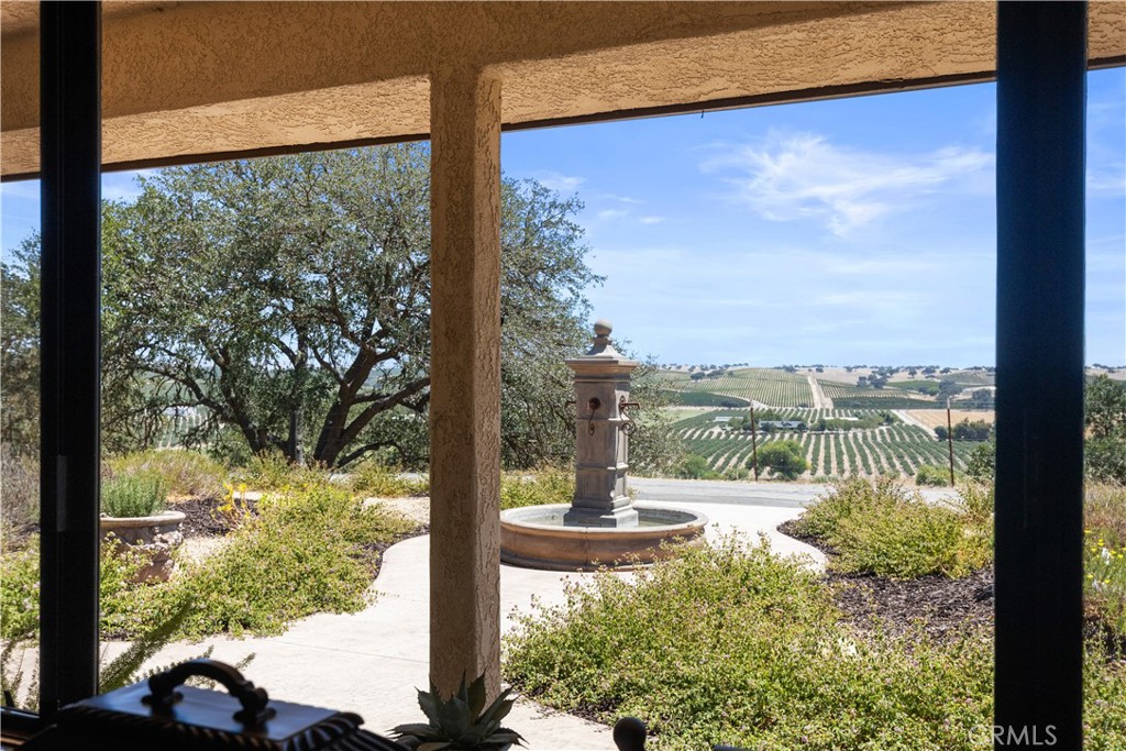 7485 Monterey, Paso Robles, CA 93446
