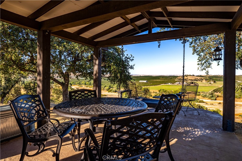 7485 Monterey, Paso Robles, CA 93446