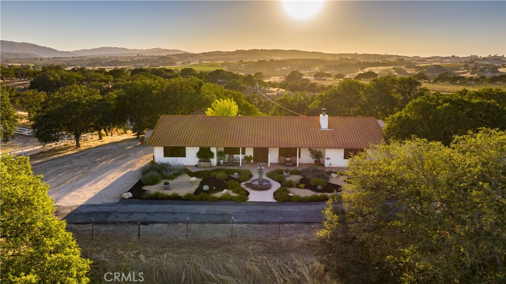 7485 Monterey, Paso Robles, CA 93446