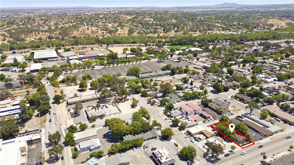 2230 Spring St, Paso Robles, CA 93446