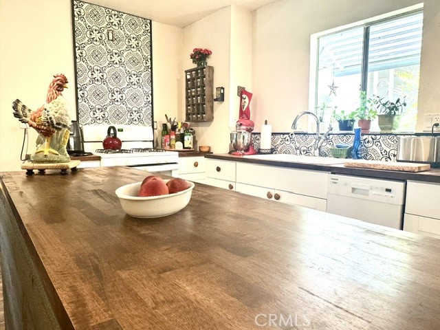 10824 Los Pueblos, Atascadero, CA 93422