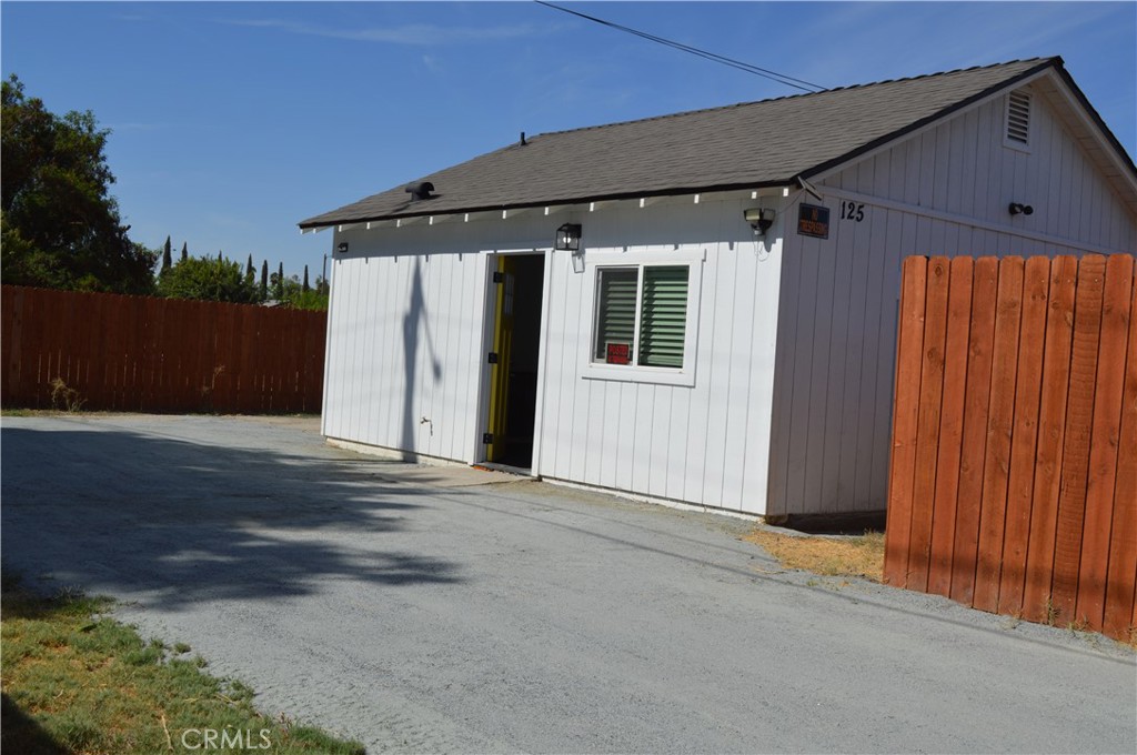 125 Toomey, Lemoore, CA 93245