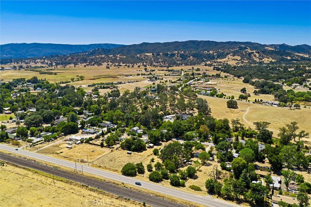 16255 Walnut, Atascadero, CA 93422